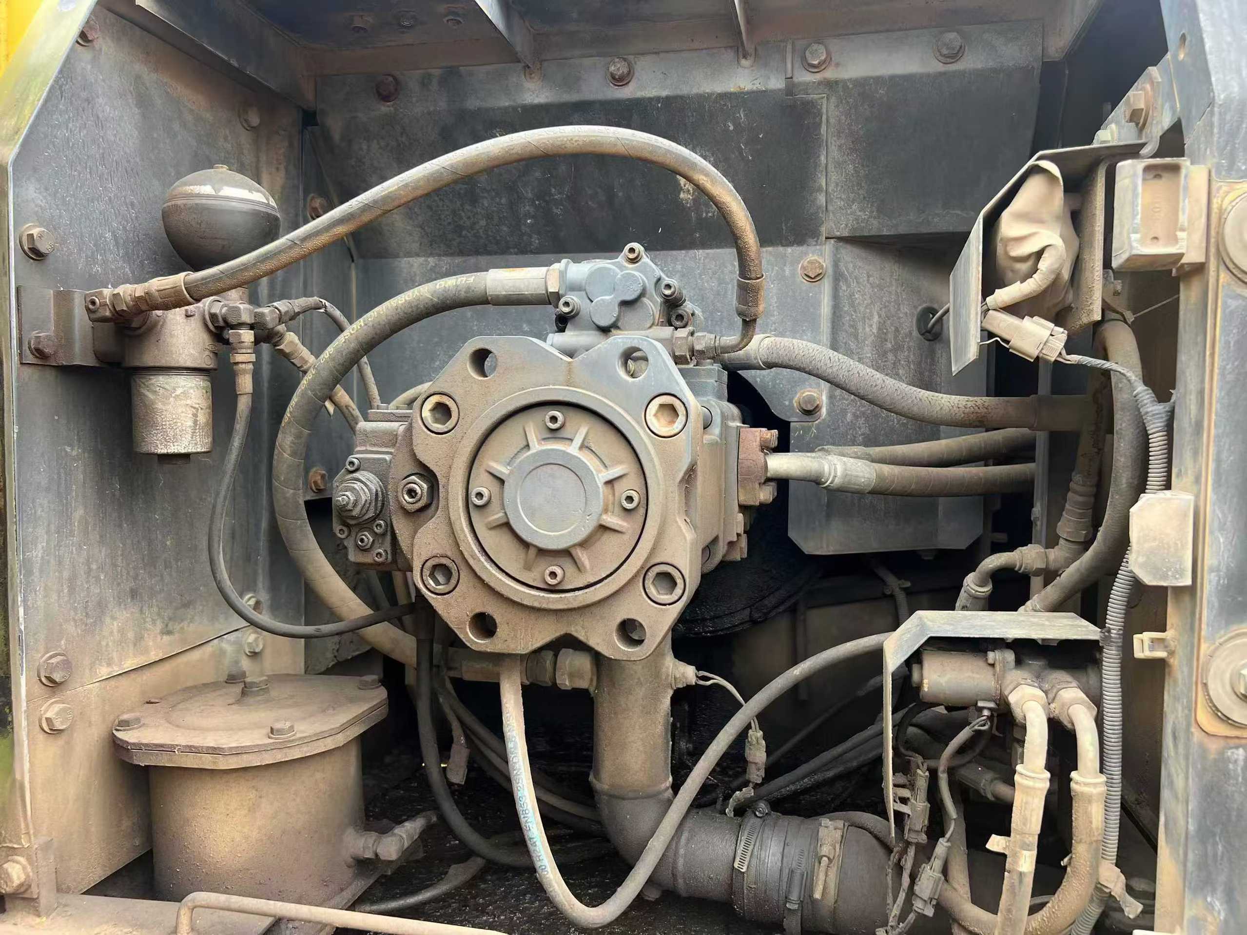 Used Sumitomo SH200-2 Excavator 2016 Model / 2