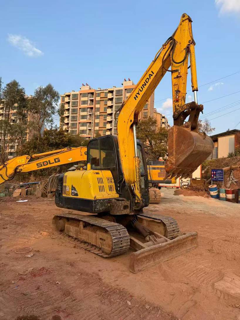 Used Hyundai HX60 Excavator 2013 Model / 2