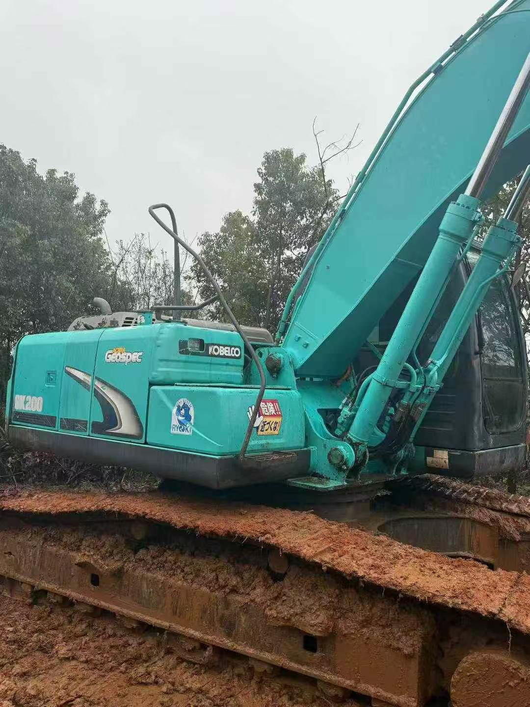 Used Kobelco SK200-2 Excavator 2016 Model / 3