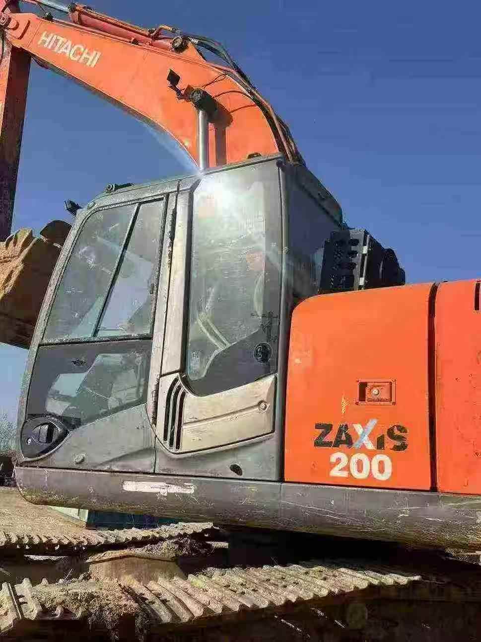 Used Hitachi EX200-3 Excavator 2016 Model / 8