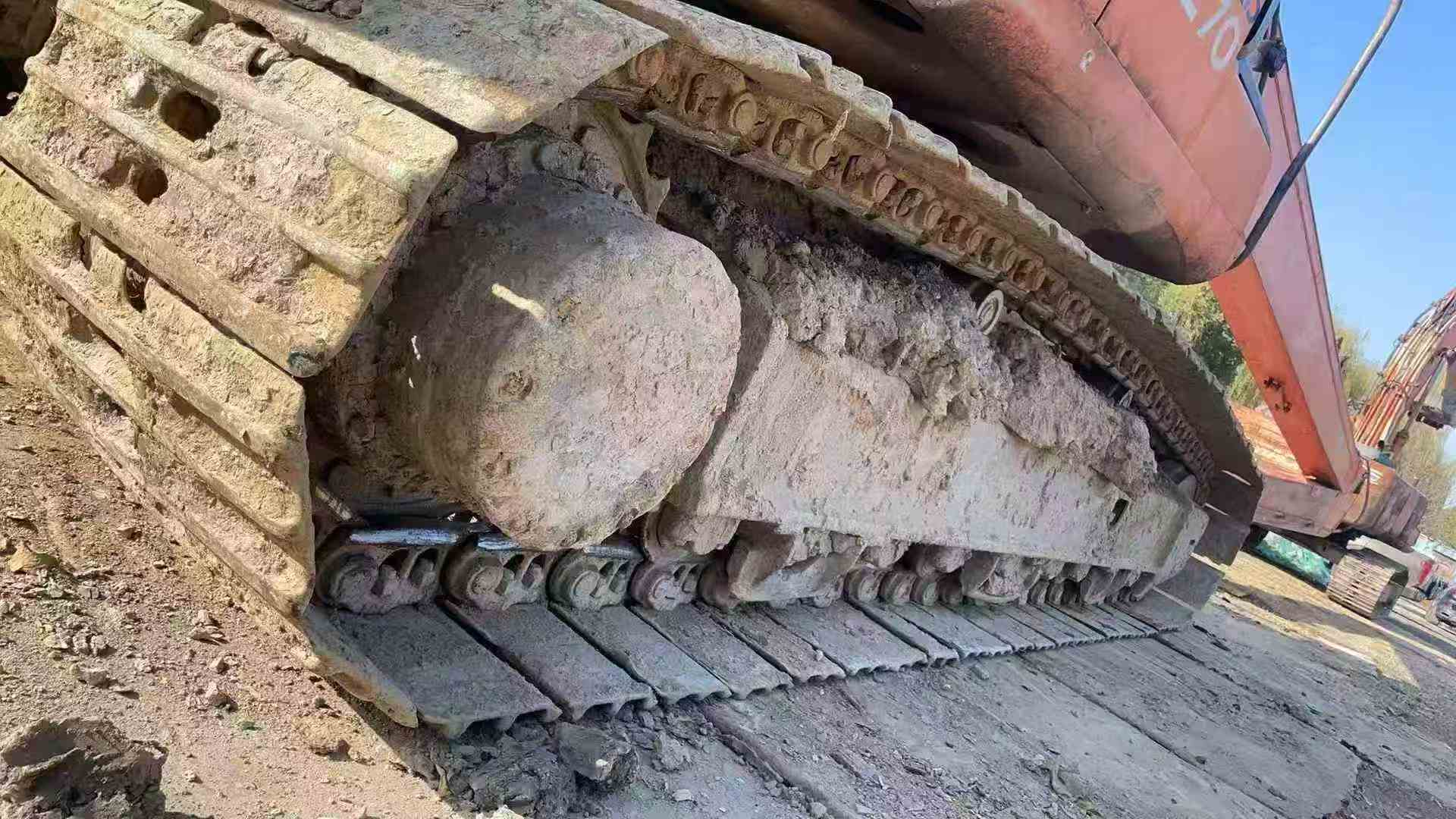 Used Hitachi EX240-6 Excavator 2016 Model / 2