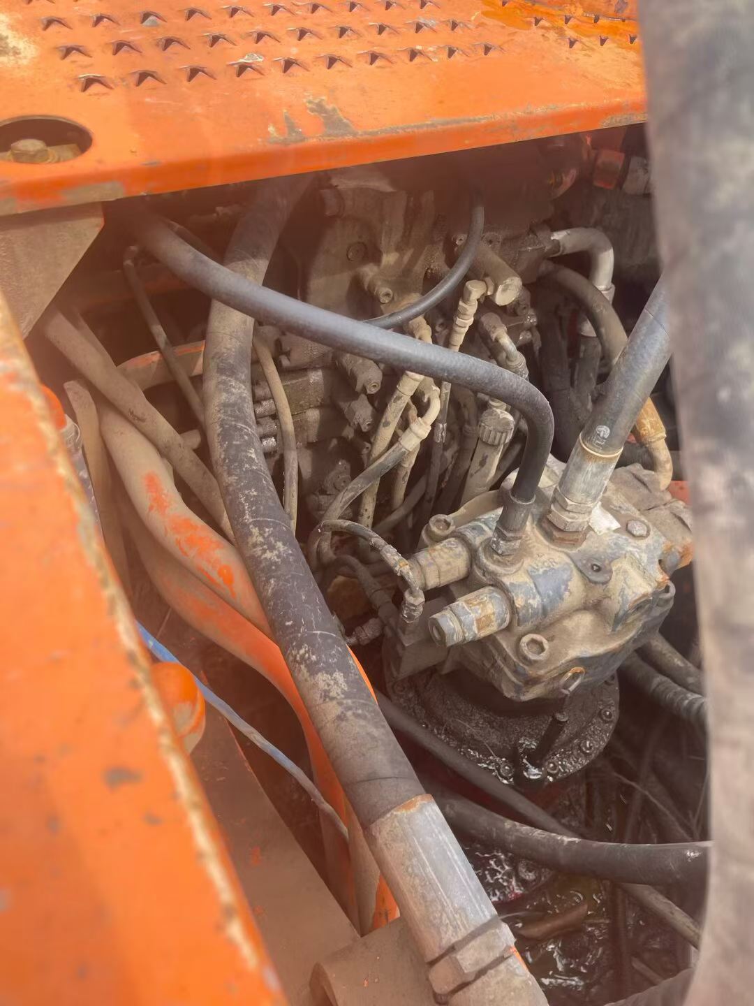 Used Doosan DH215-9 Excavator 2016 Model / 6