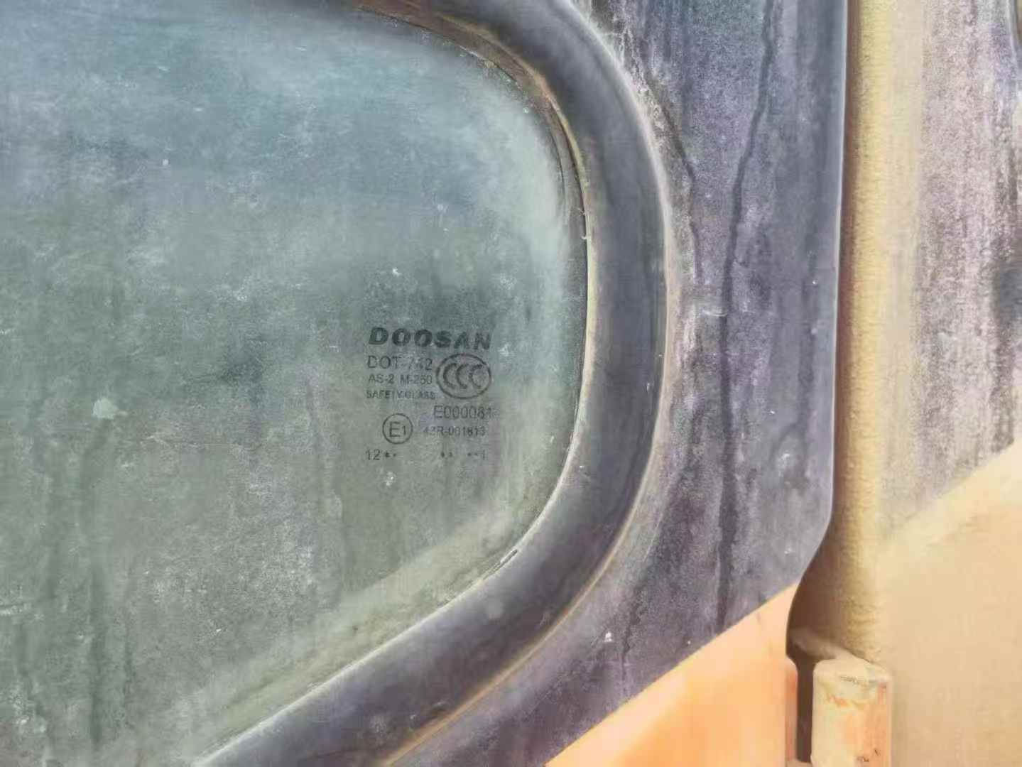 Used Doosan DH300-7 Excavator 2013 Model / 4