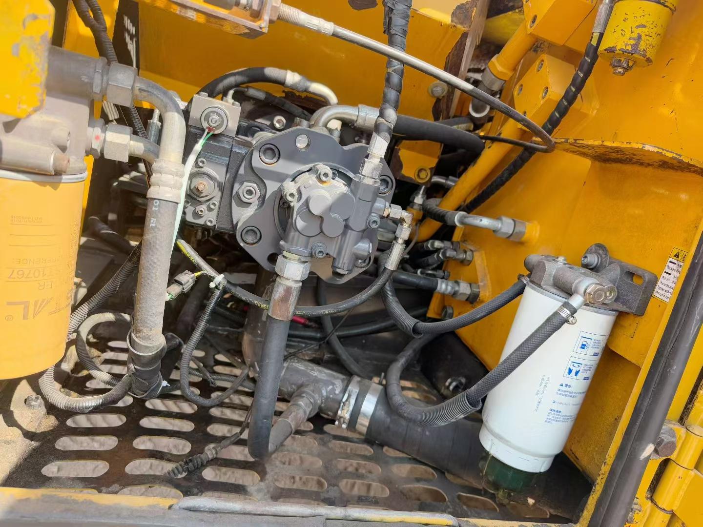 Used Sany SY135-8S Excavator 2016 Model / 7