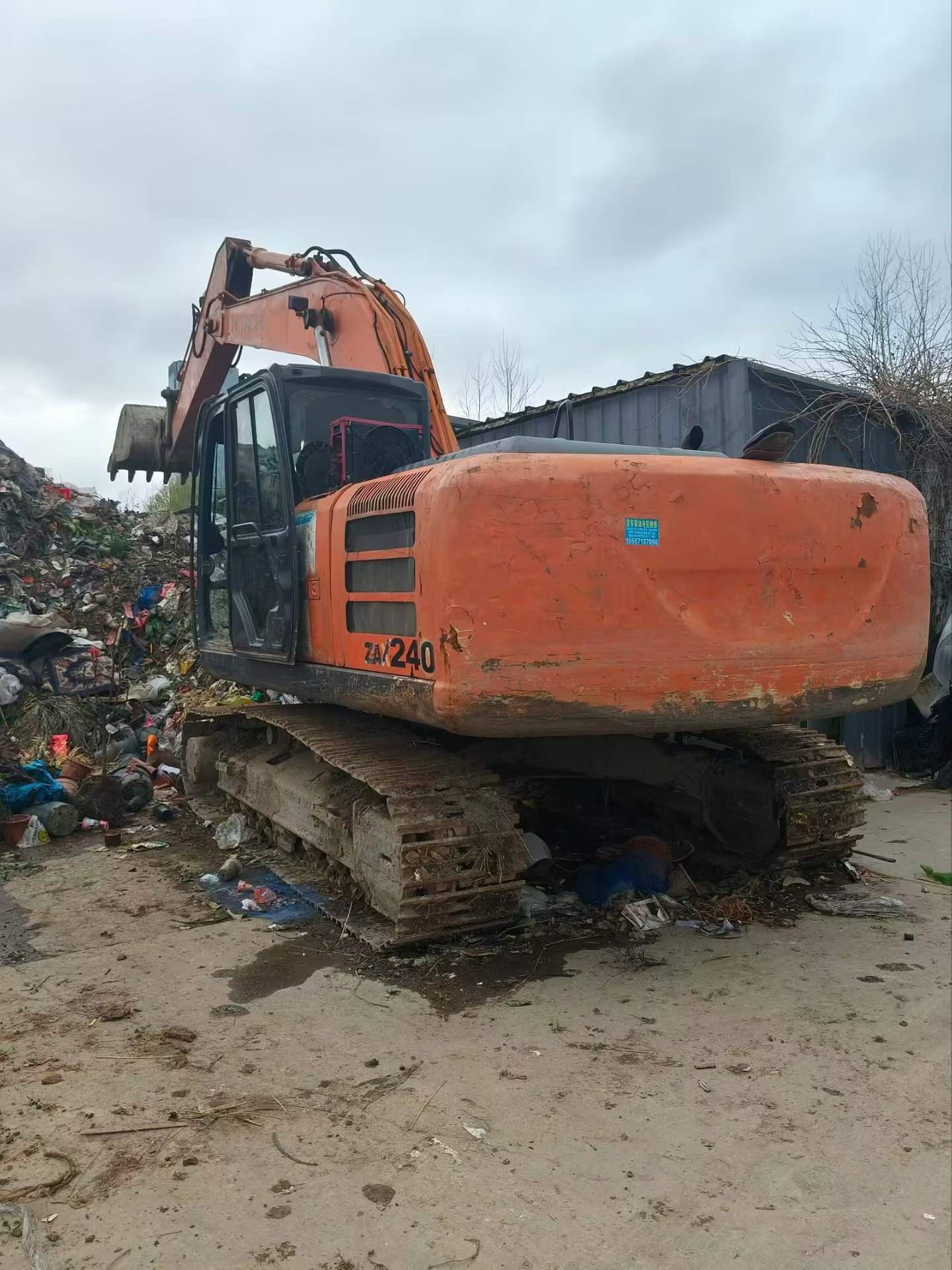 Used Hitachi ZX200-5G Excavator 2013 Model / 4
