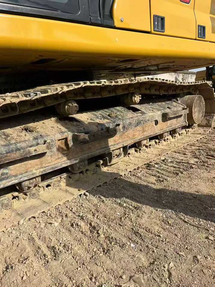 Used Caterpillar 320A Excavator 2021 Model / 7