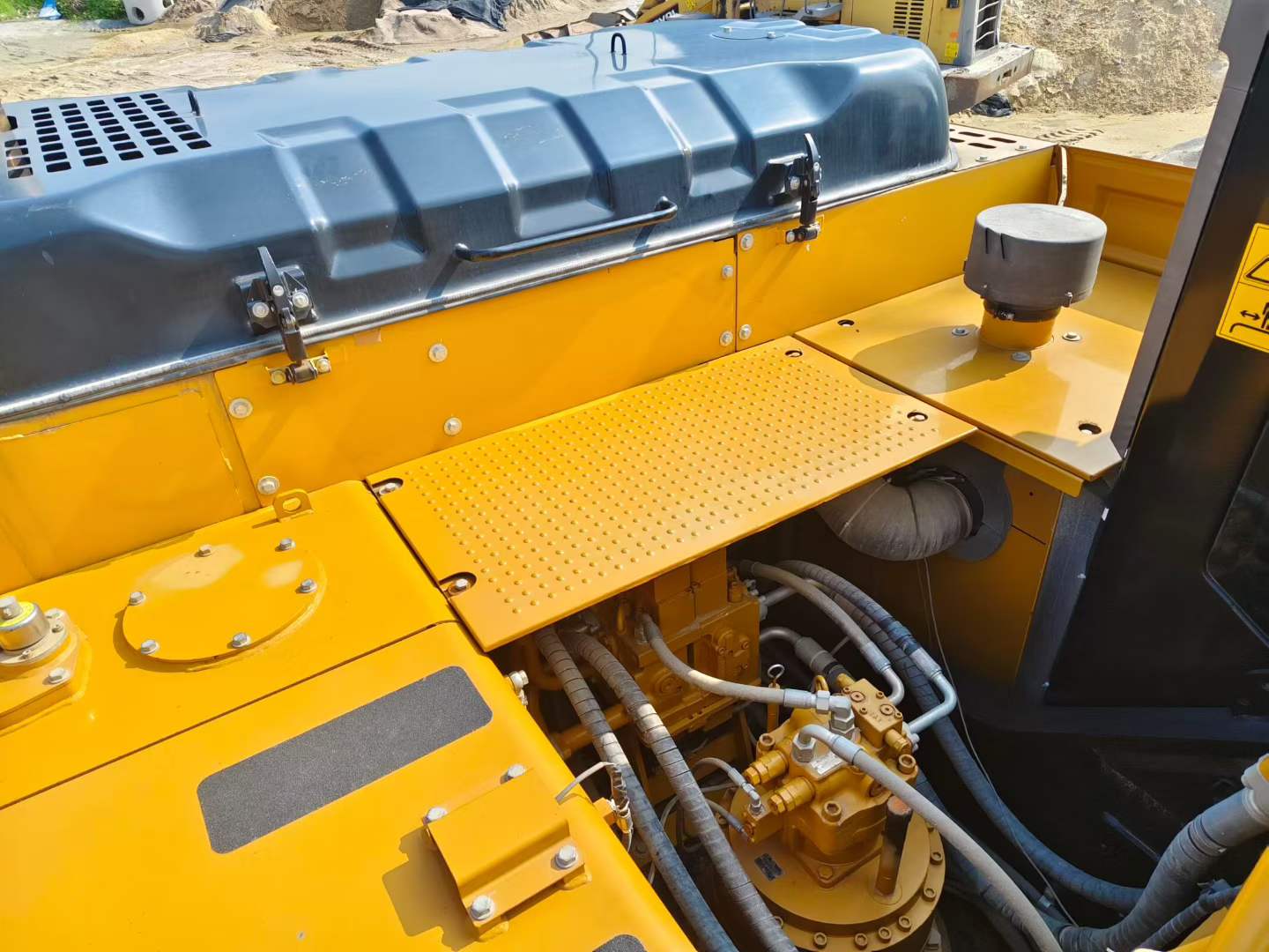 Used Sany SY305C Excavator 2016 Model / 7