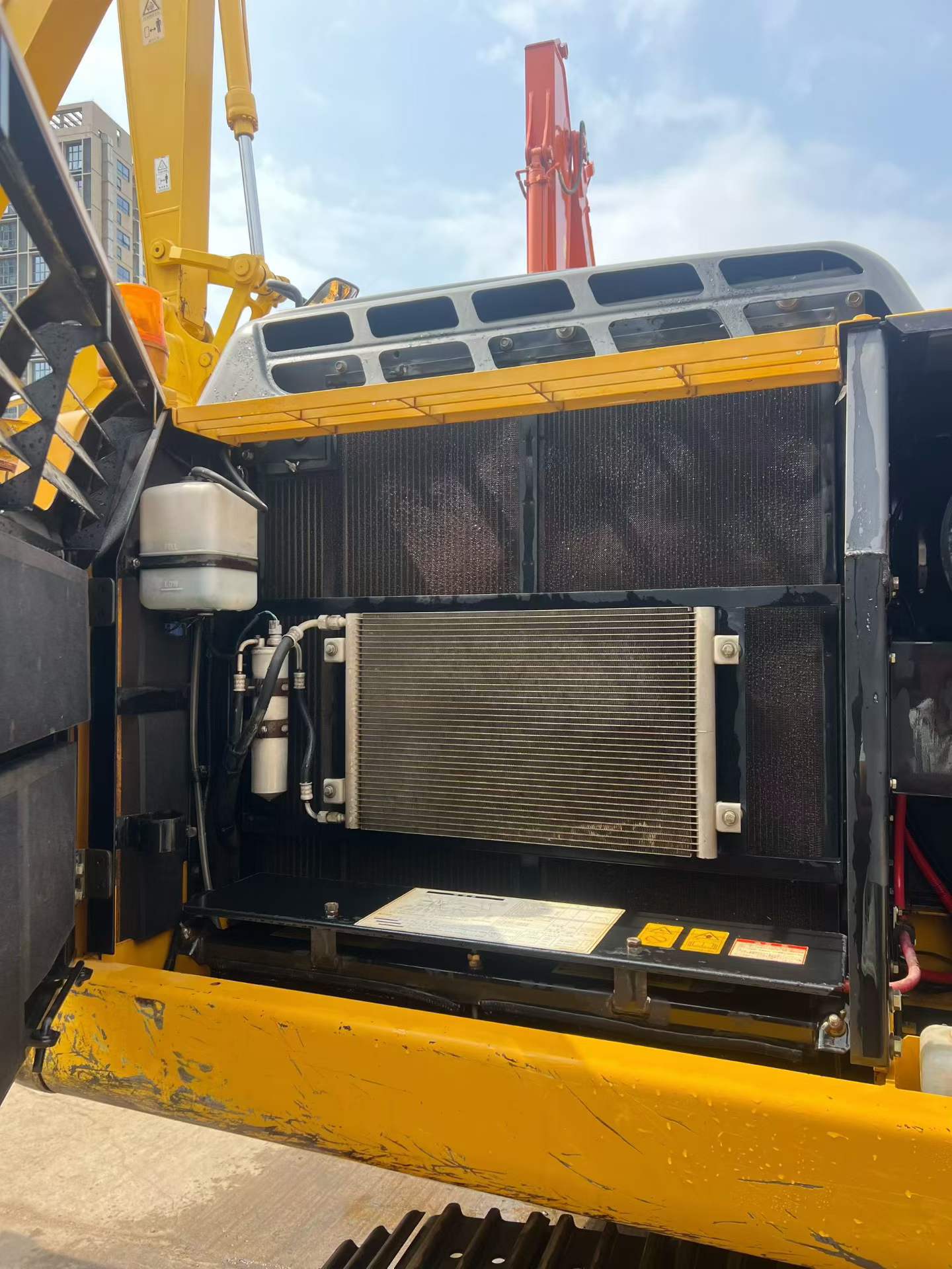 Used Kato HD820 Excavator 2013 Model / 6