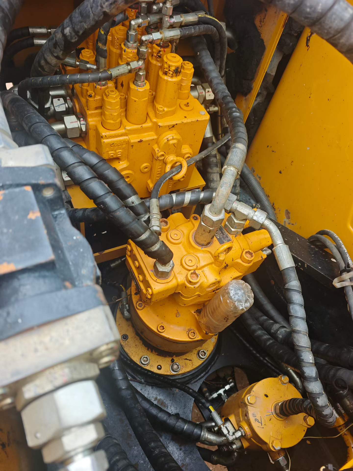 Used Sany SY155H Excavator 2021 Model / 8