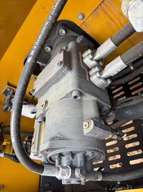 Buy XCMG ZL30E Used Excavator / 7 Used XCMG ZL30E Excavator 2020 Model / 7