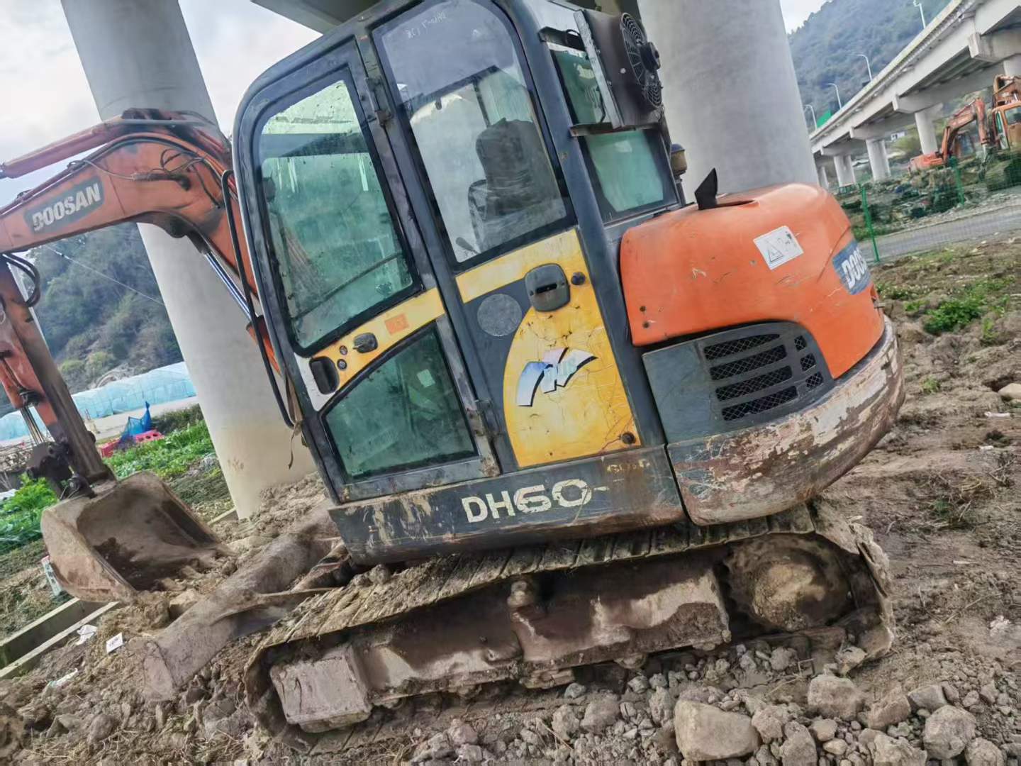 Used Doosan DH60 Excavator 2016 Model / 2