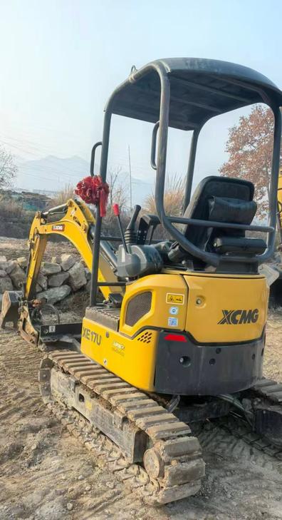 Buy XCMG XE17U Used Excavator / 1