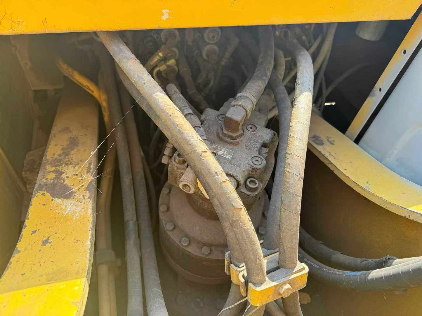 Used Kato 820-3SP Excavator 2016 Model / 6