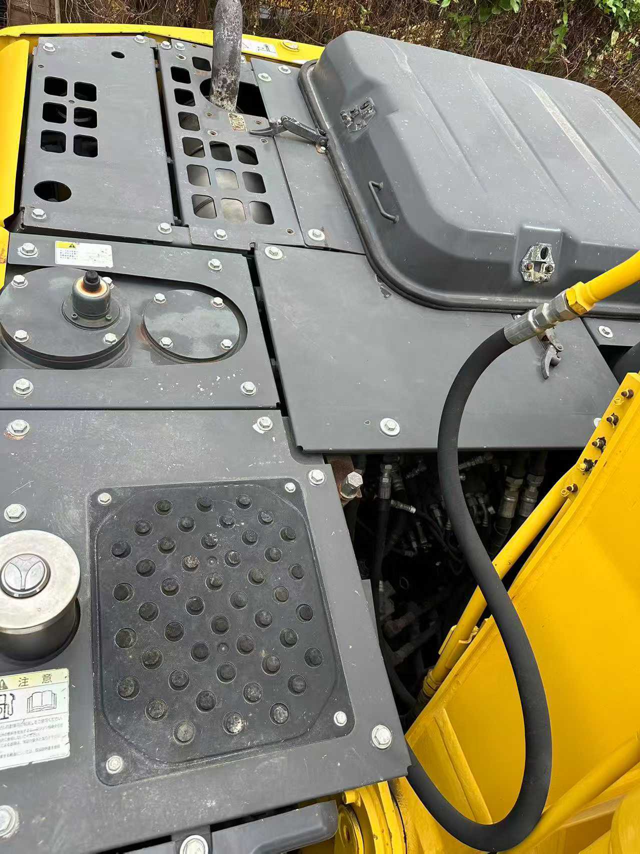 Used Sumitomo SH120 Excavator 2016 Model / 9