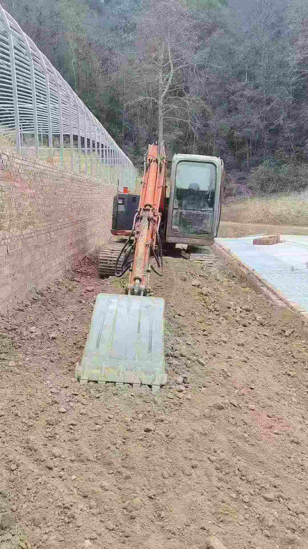 Used Hitachi EX70 Excavator 2011 Model / 3