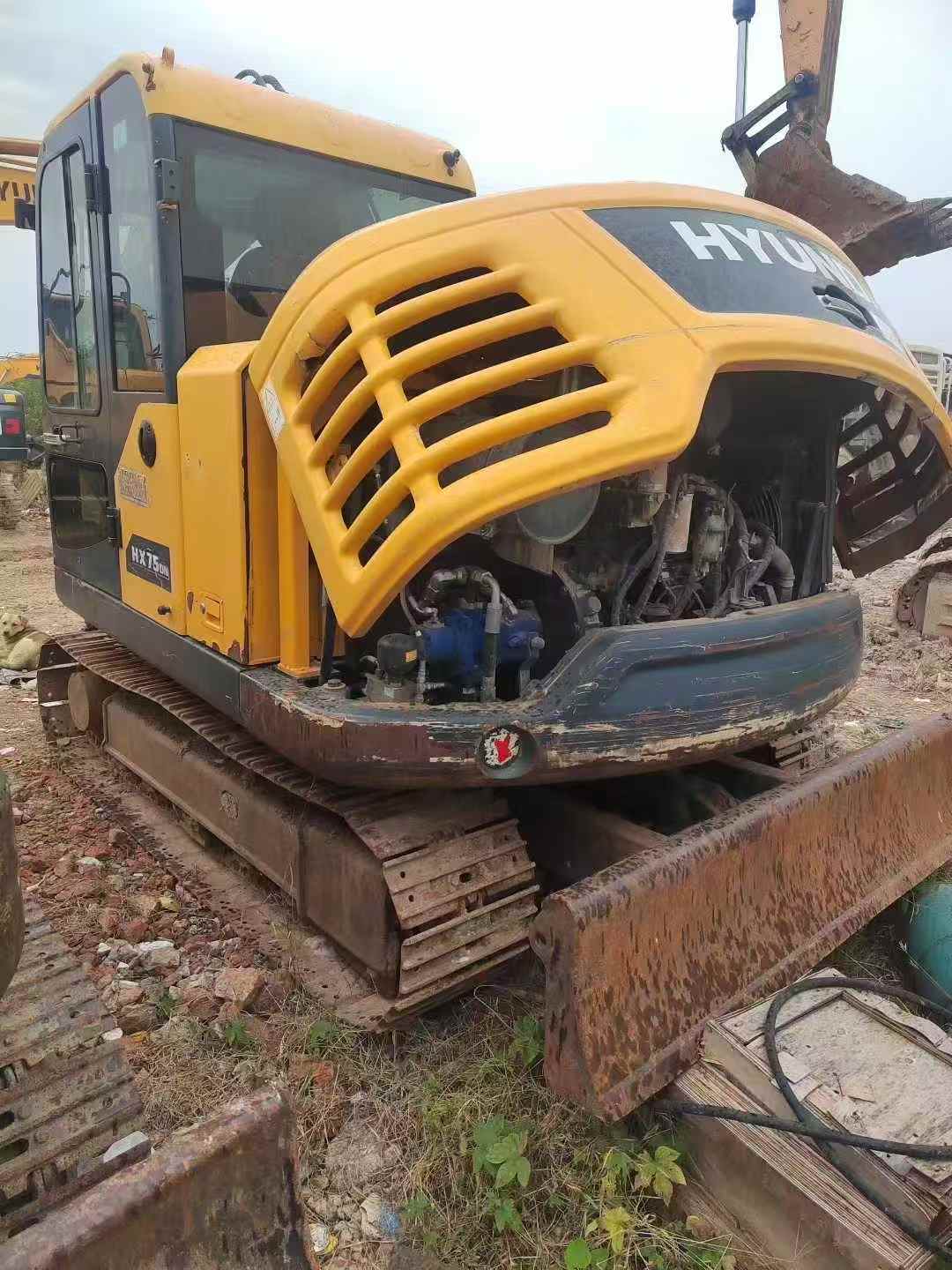 Used Hyundai HX75 Excavator 2021 Model / 3