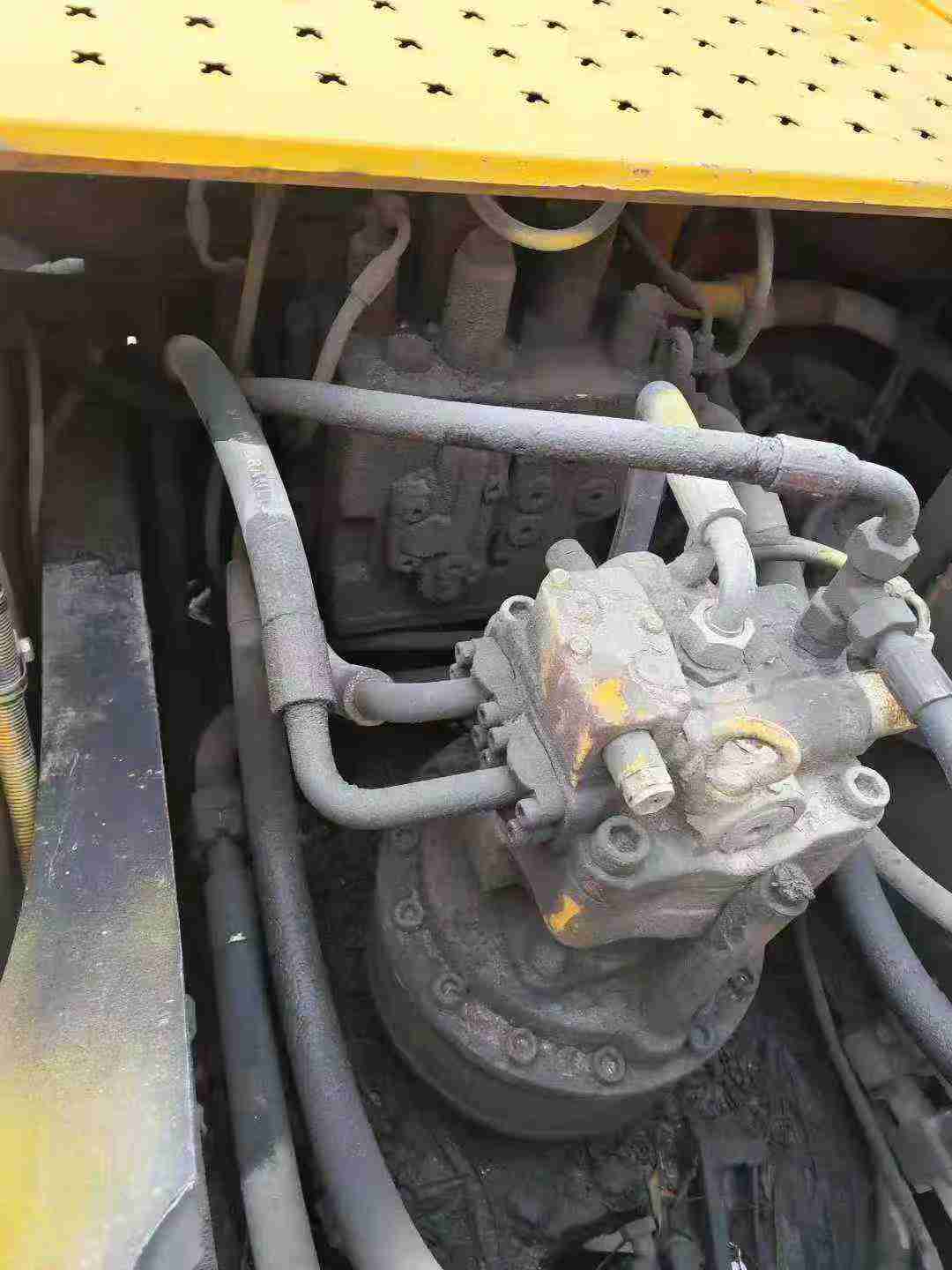 Used Sany SY195C Excavator 2012 Model / 3