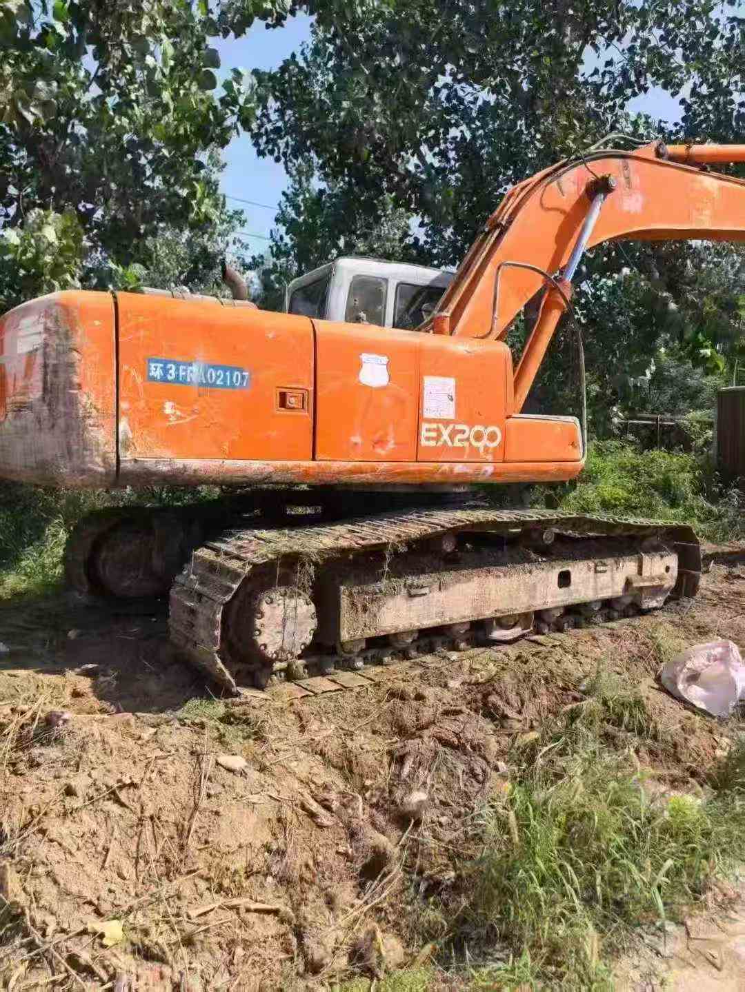 Used Hitachi EX200-5 Excavator 2016 Model / 8