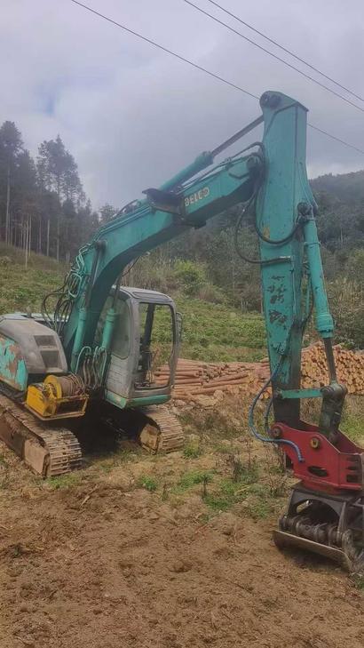 Buy Kobelco SK120 Used Excavator / 1