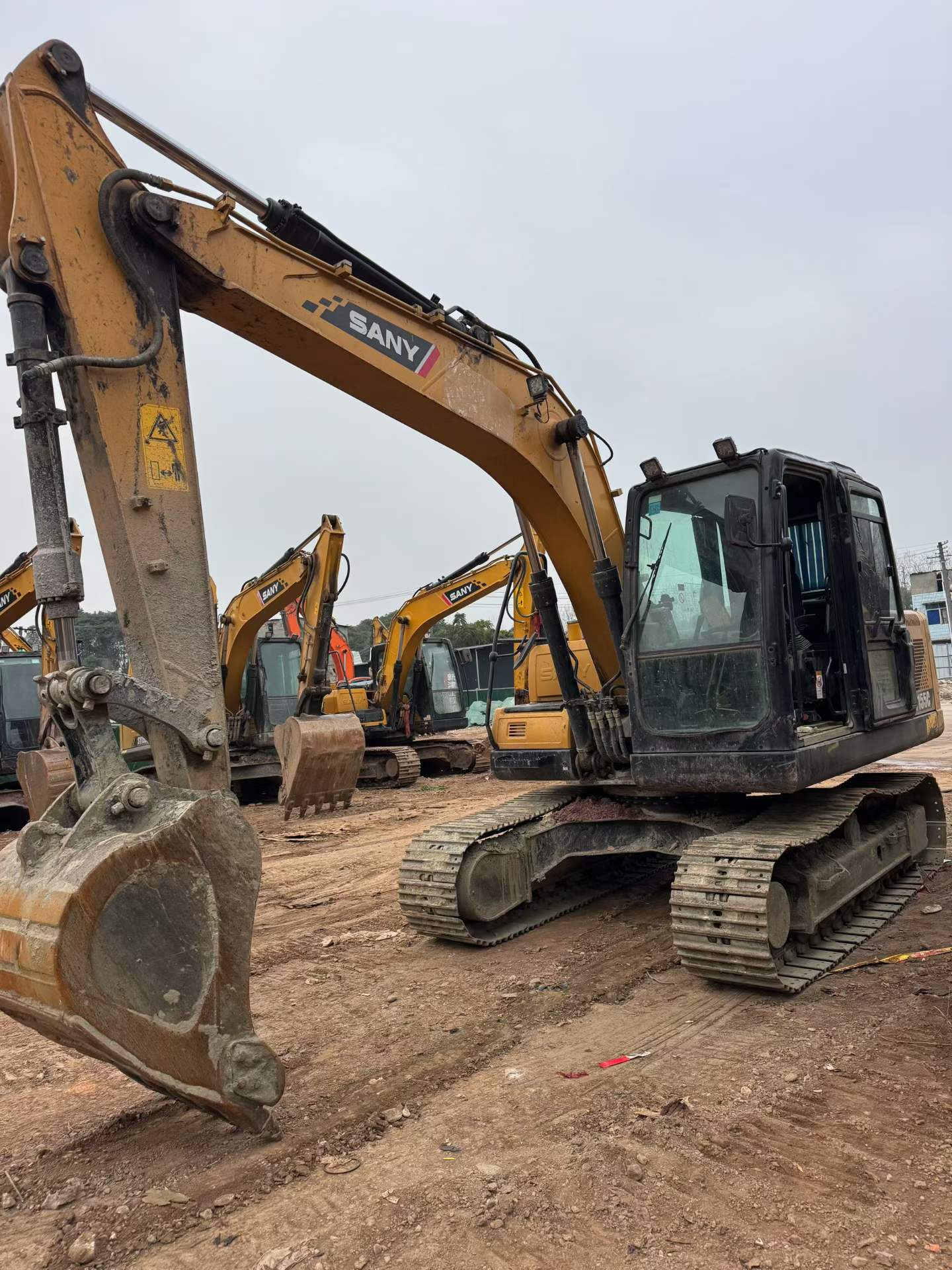 Used Sany SY125C Excavator 2020 Model / 3