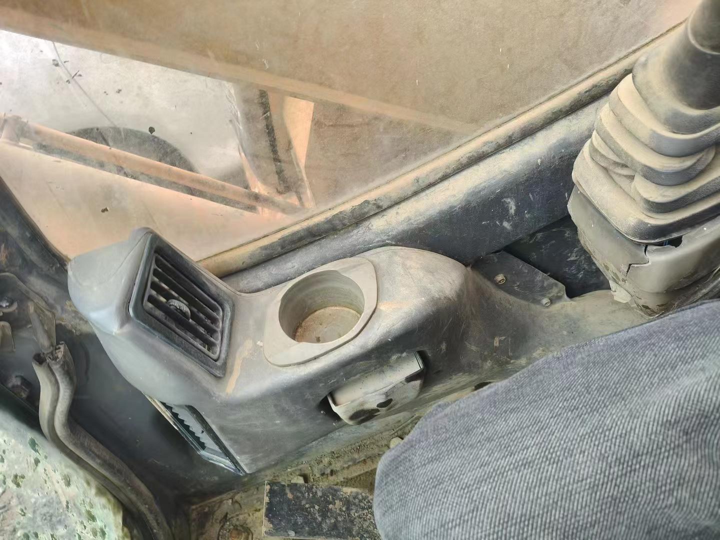 Used Case CX75 Excavator 2015 Model / 4