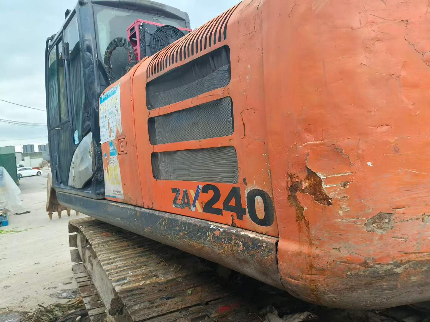 Used Hitachi ZX200-5G Excavator 2013 Model / 3