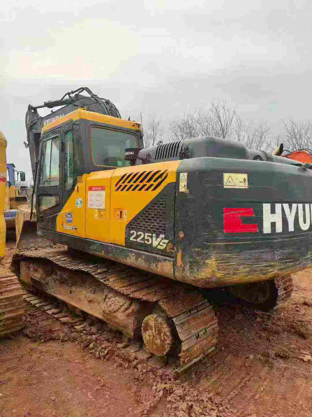 Used Hyundai R205VS Excavator 2021 Model / 2