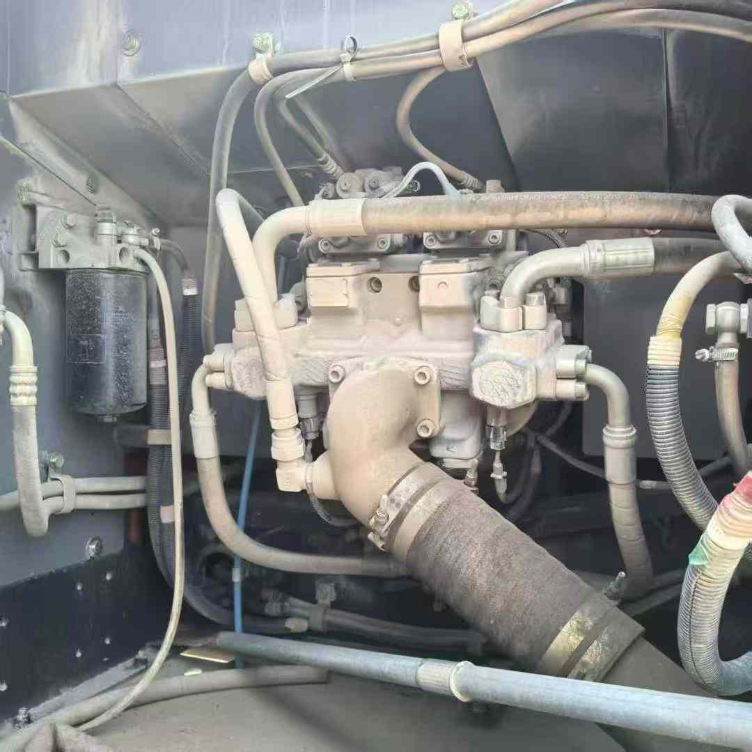 Used Hitachi ZX260-3G Excavator 2016 Model / 7