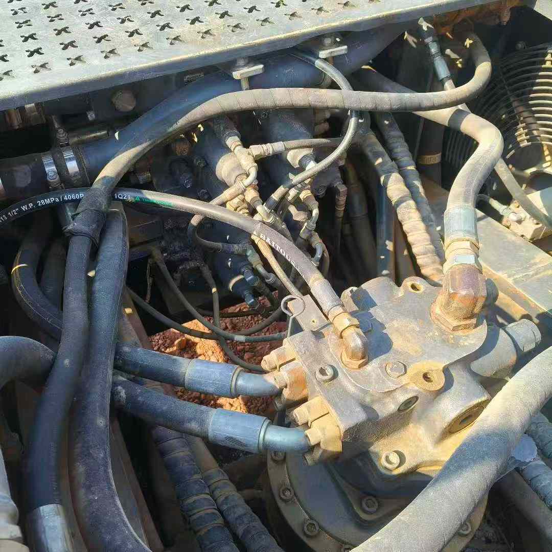 Used Doosan DX380LC-5 Excavator 2017 Model / 3