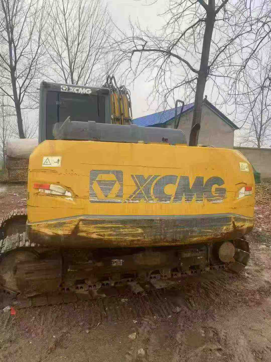 Used XCMG XE155D Excavator 2020 Model / 3