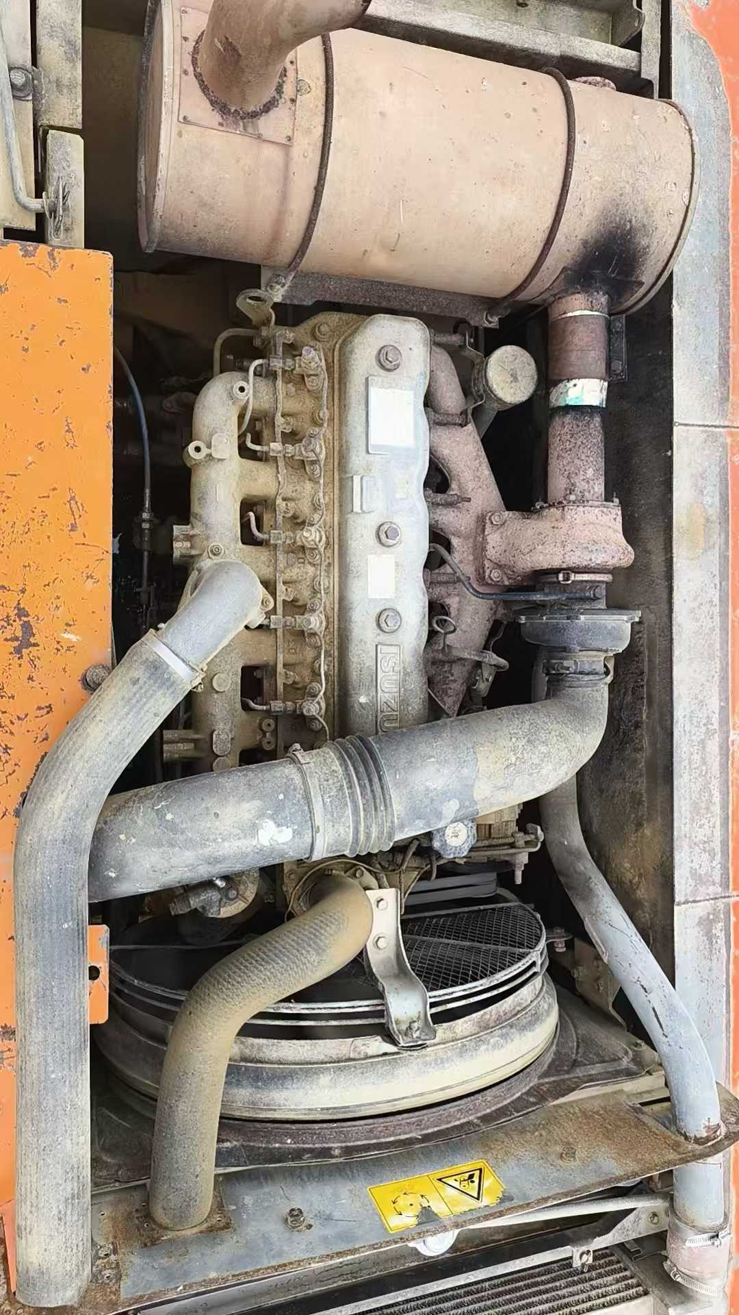 Used Hitachi ZX200-6 Excavator 2016 Model / 5