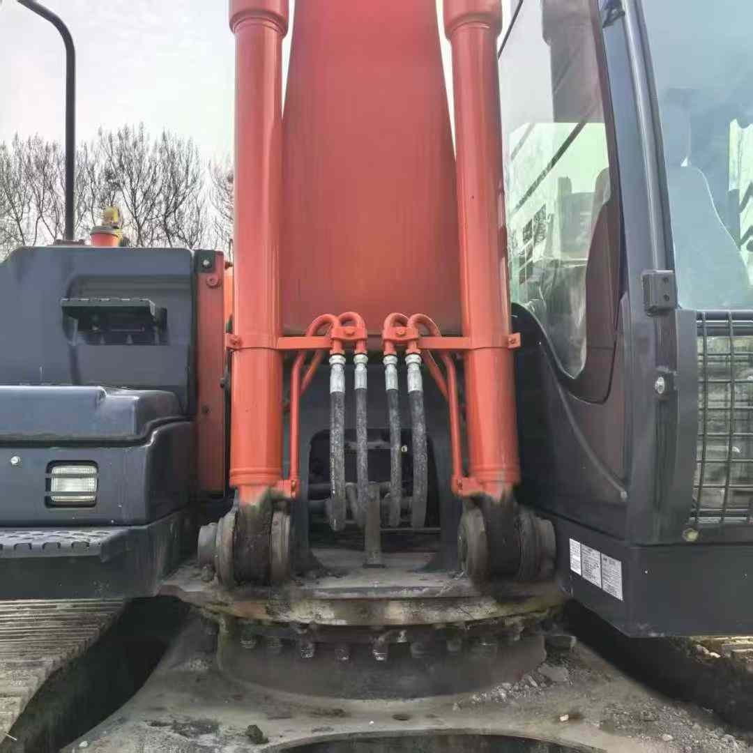 Used Hitachi ZX260-3G Excavator 2016 Model / 4