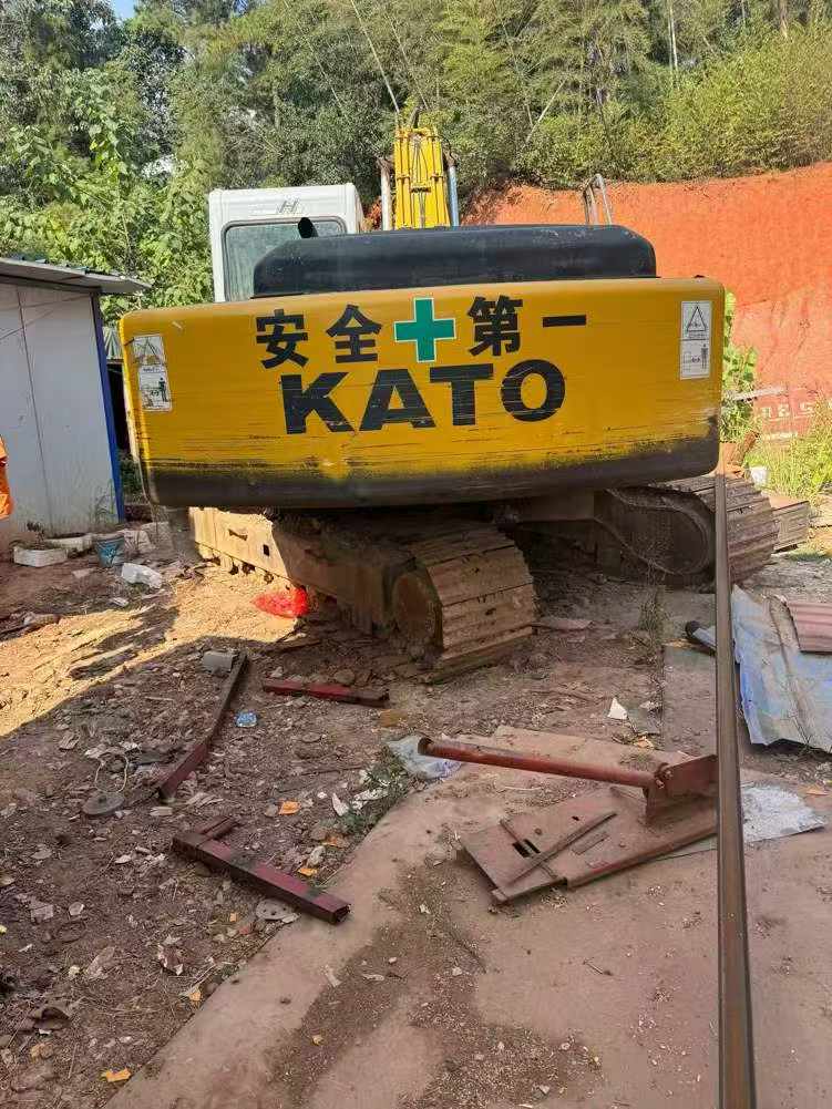 Used Kato 820-3SP Excavator 2016 Model / 3