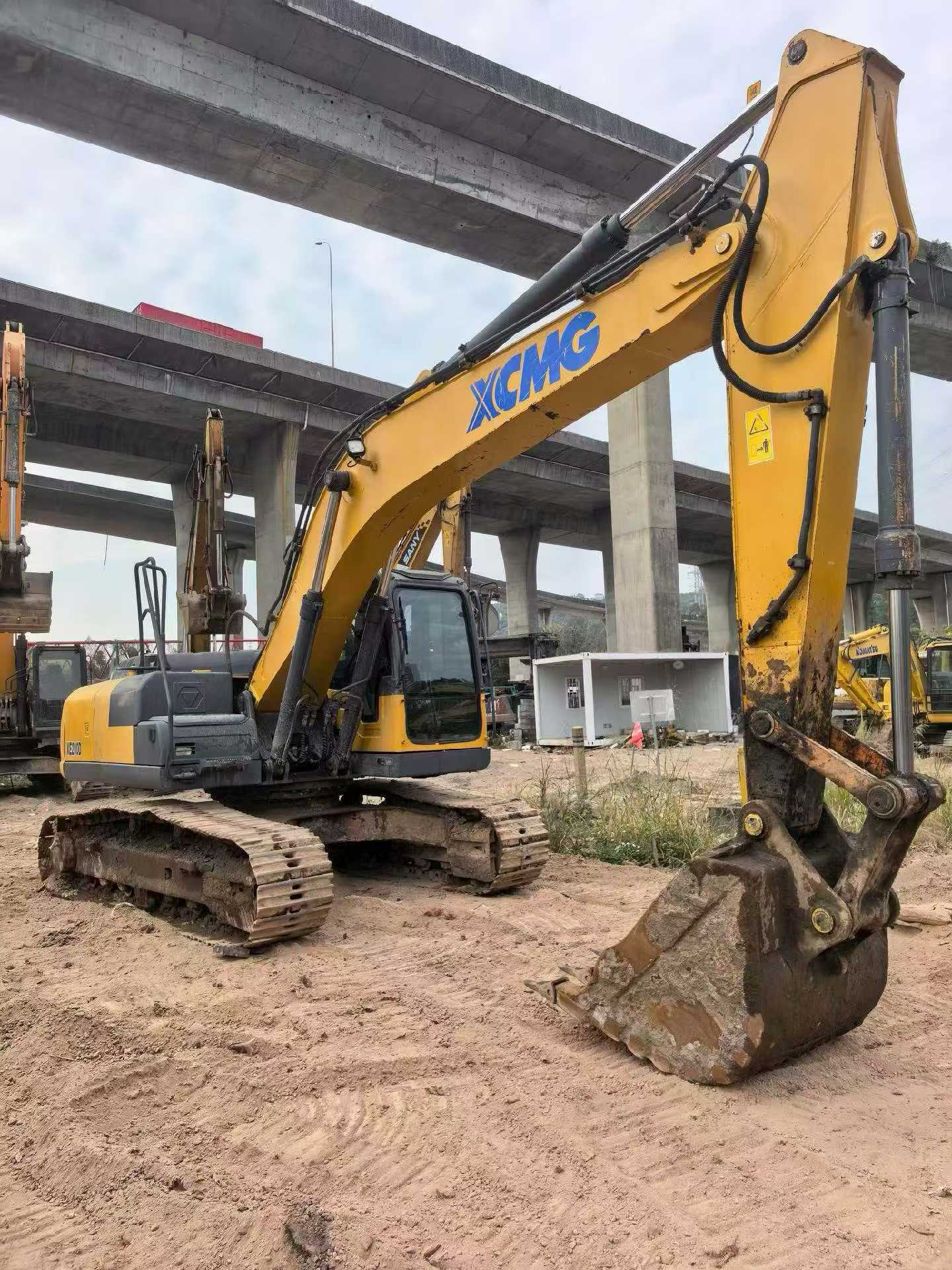 Buy XCMG XE200 Used Excavator / 2 Used XCMG XE200 Excavator 2016 Model / 2