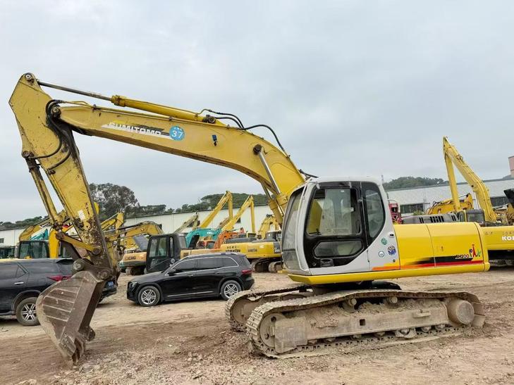 Buy Sumitomo SH200-3 Used Excavator / 1