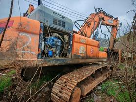 Buy Doosan DH420 Used Excavator / 4 Used Doosan DH420 Excavator 2018 Model / 4
