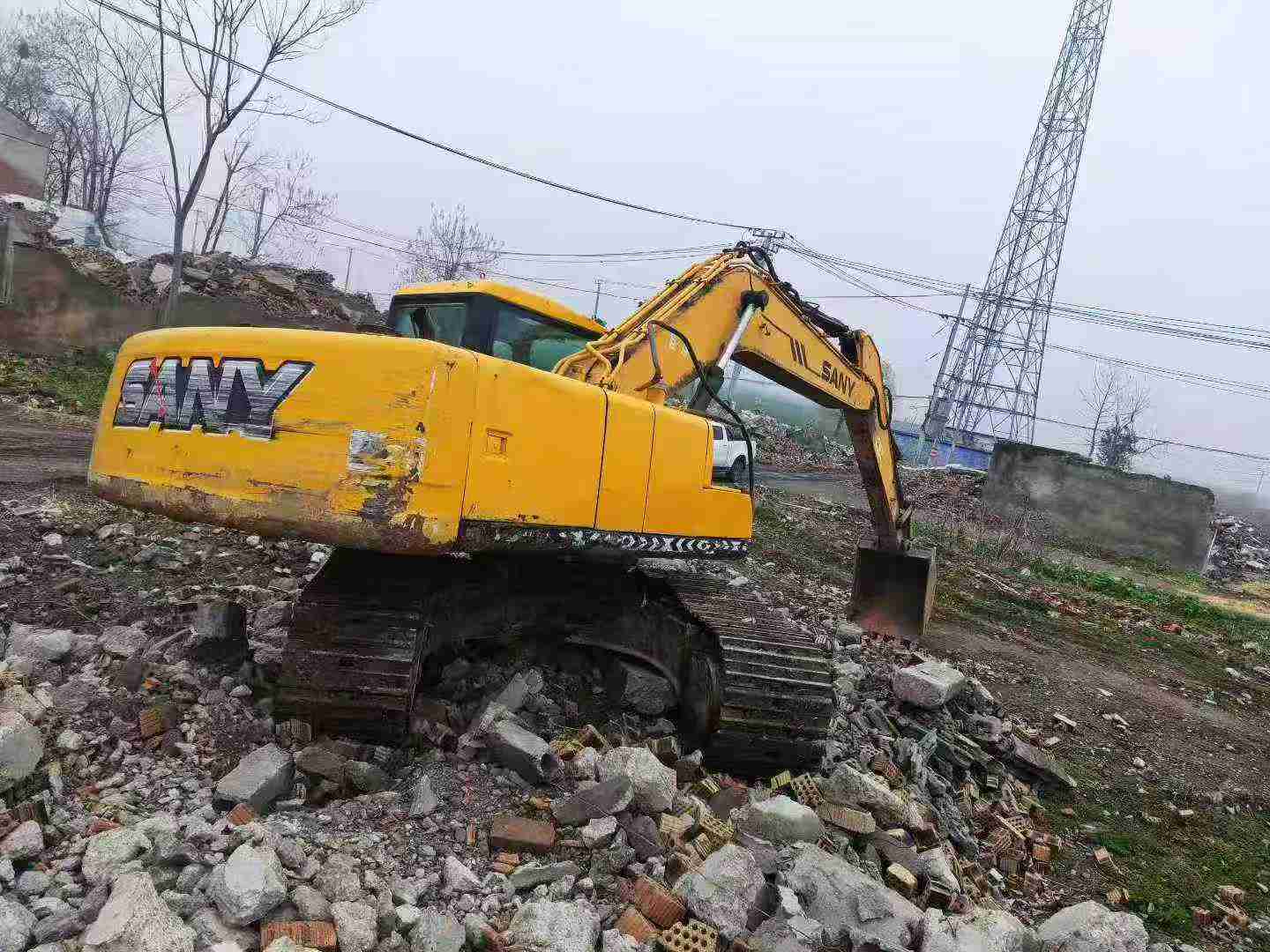 Used Sany SY195C Excavator 2012 Model / 4