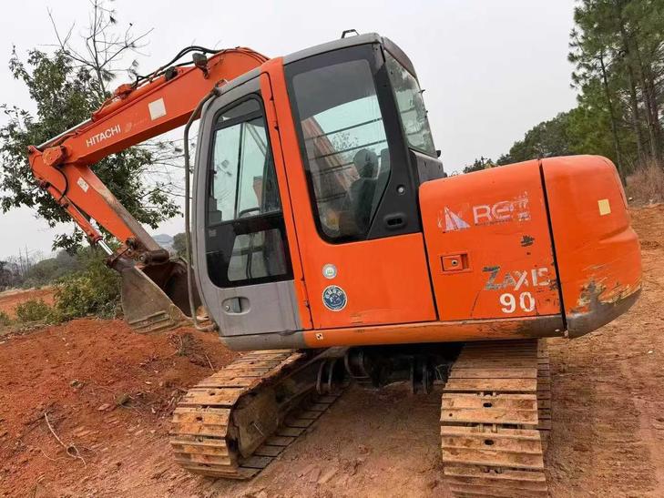 Buy Hitachi EX70 Used Excavator / 1