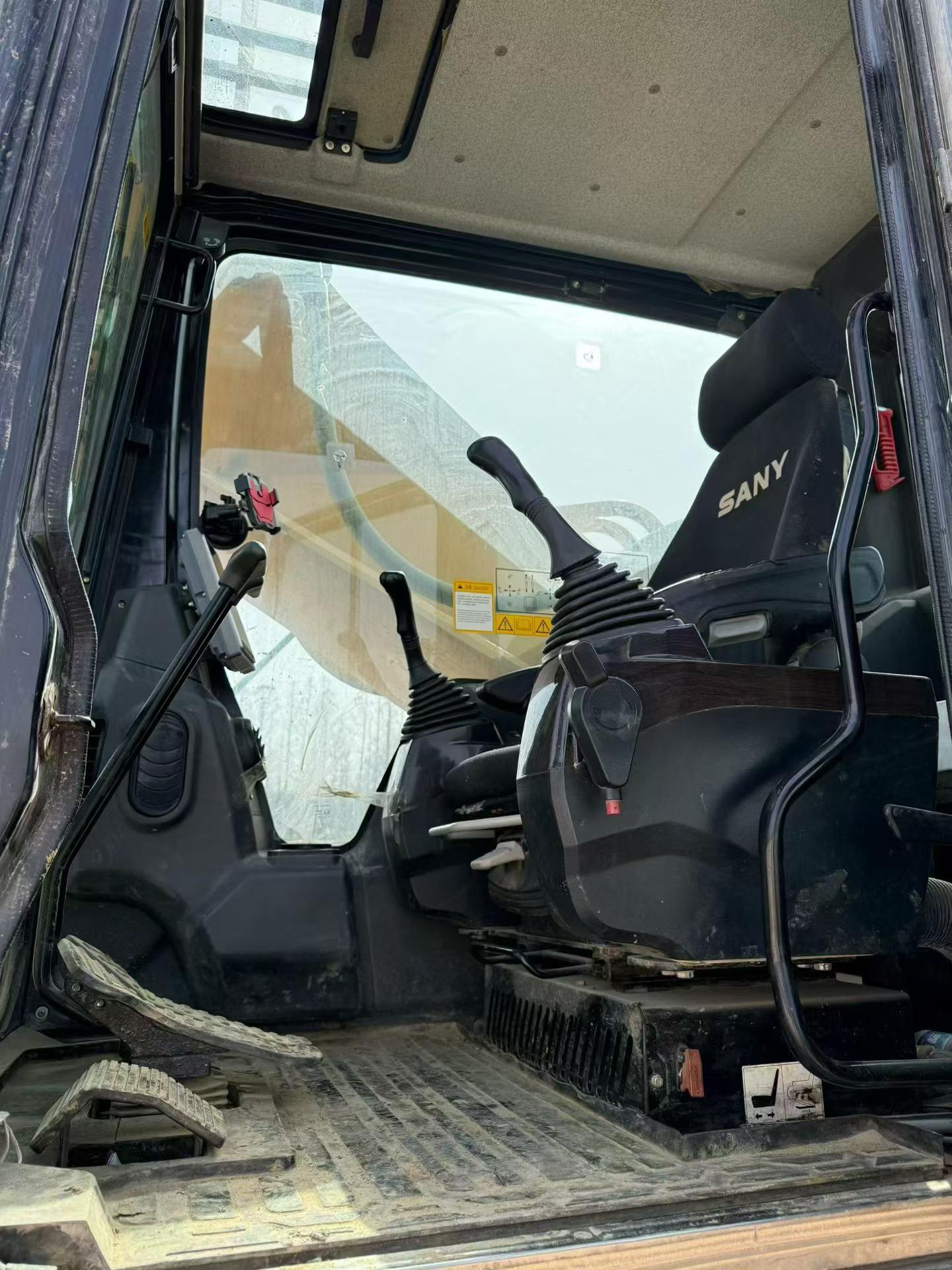 Used Sany SY550H Excavator 2020 Model / 7