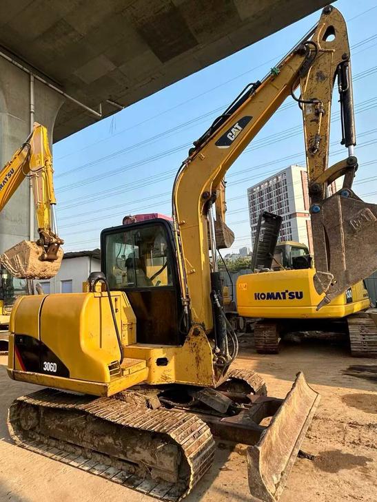 Buy Caterpillar 306D Used Excavator / 1
