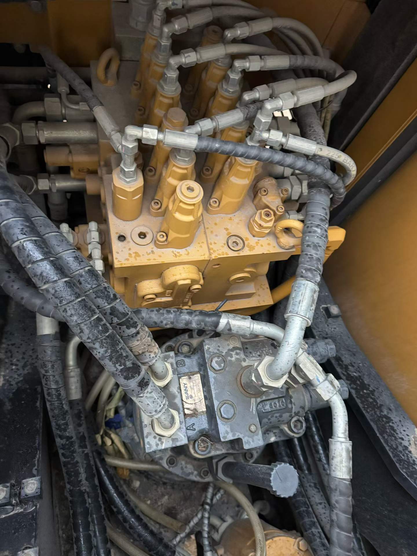 Used Sany SY125C Excavator 2020 Model / 7