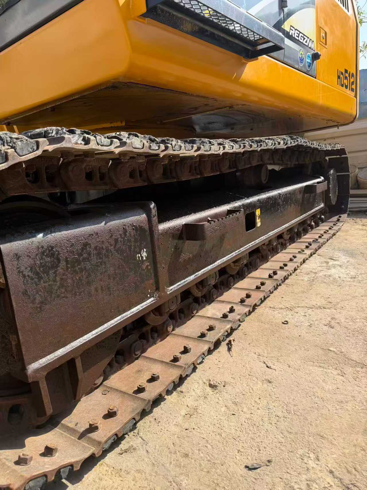 Used Kato HD512-6 Excavator 2016 Model / 4