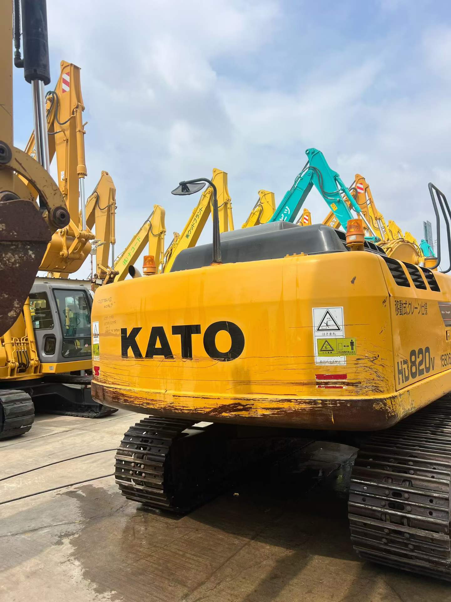 Used Kato HD820 Excavator 2013 Model / 5