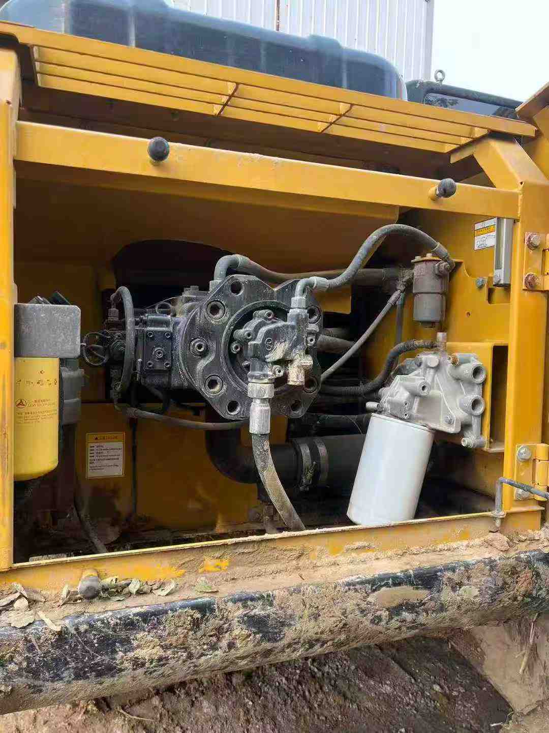 Used Sany SY200C Excavator 2020 Model / 6