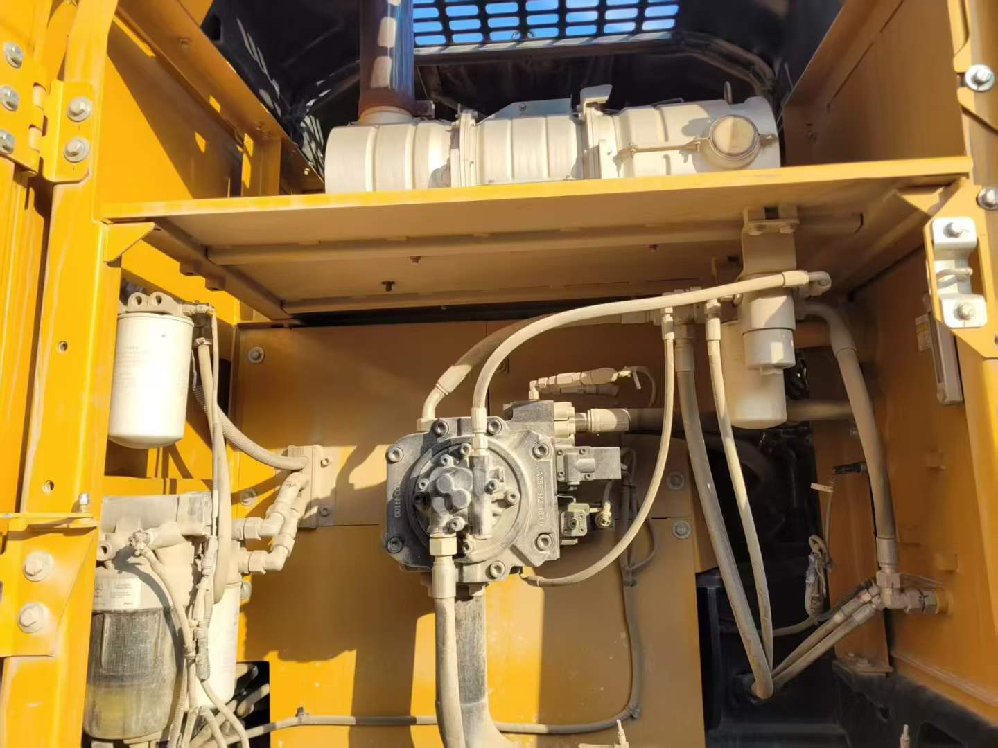 Used Sany SY305C Excavator 2016 Model / 5