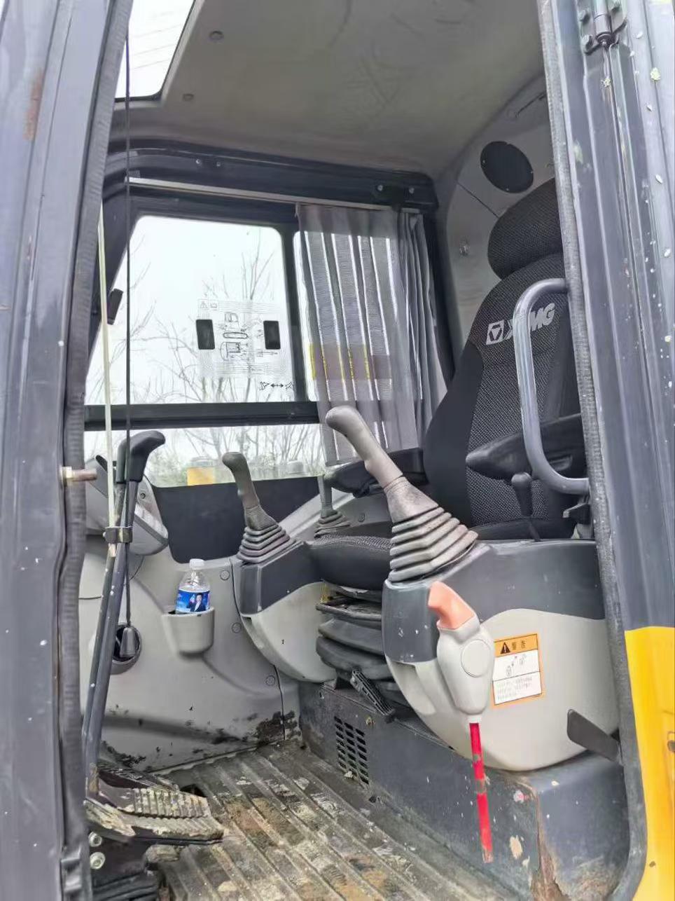 Used XCMG XE55D Excavator 2020 Model / 7