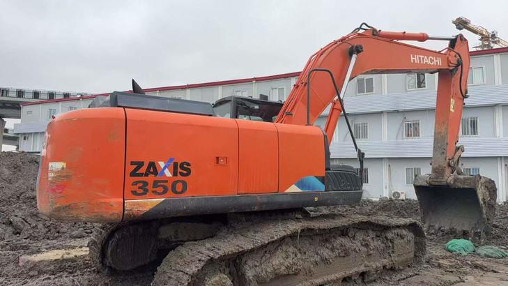 Buy Hitachi ZX300-5A Used Excavator / 1