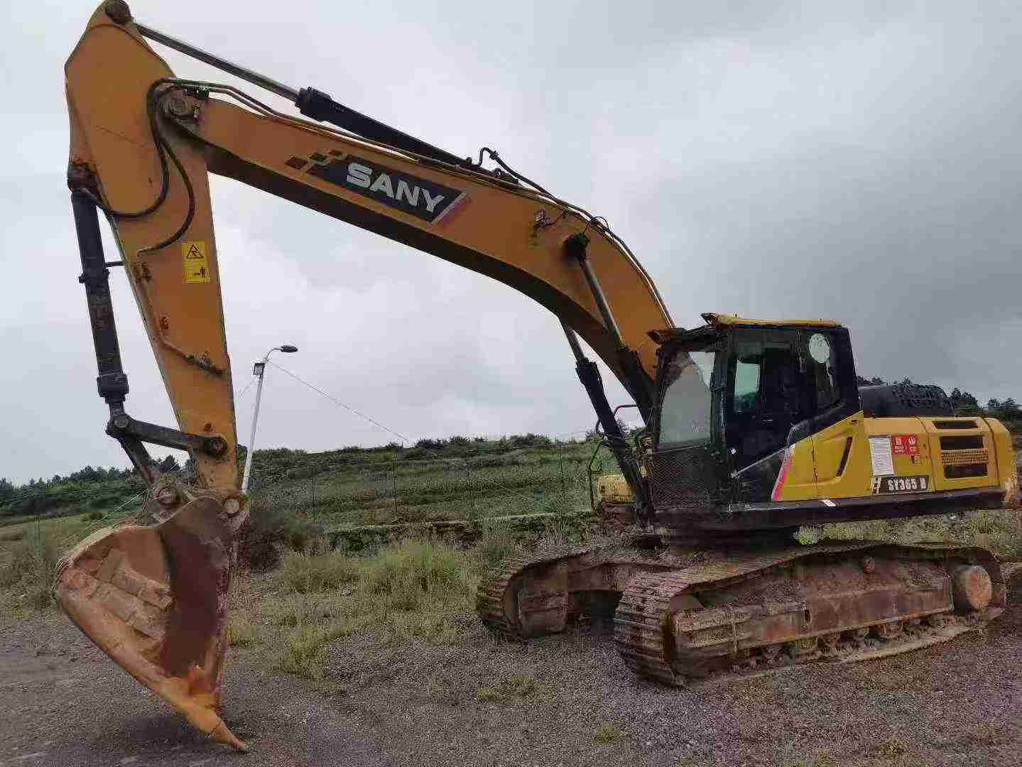 Used Sany SY305C Excavator 2016 Model / 4