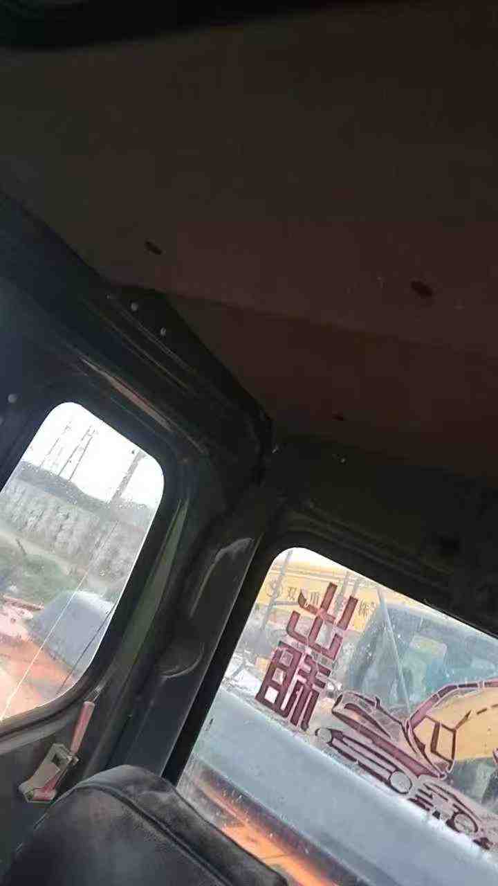 Used Hitachi ZX240 Excavator 2016 Model / 4