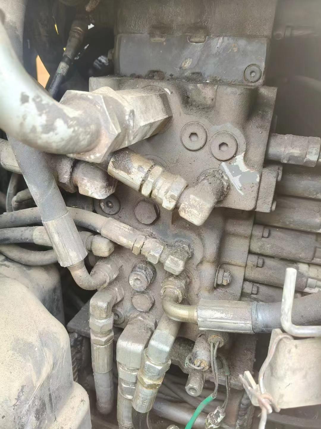 Used Case CX75 Excavator 2015 Model / 5